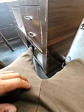 Snapshot of pyasevickybabu563 chatting on January 2025 06:35:02 AM pyasevickybabu563 online show from January 2025 06:35:02 AM