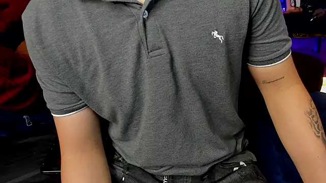 MarcoVitto online show from December 2025 12:12:02 PM