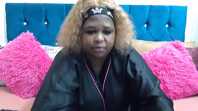 SexyLadyBoosxx online show from February 2026 03:31:01 PM