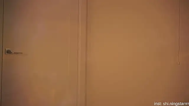 alittlestarrr online show from February 2025 07:20:01 AM