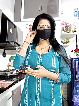 Best-Couple online show from April 2026 03:57:01 AM