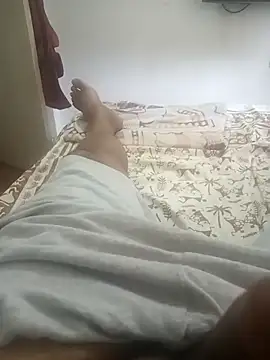 Snapshot of jemes21in chatting on October 2025 06:54:01 AM jemes21in online show from October 2025 06:54:01 AM