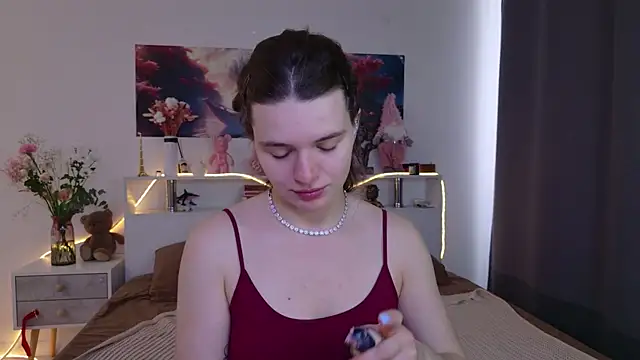 Nellie Medina online show from April 2026 11:13:02 AM