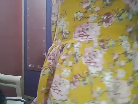 Hot-shanvi online show from December 2025 06:28:01 PM