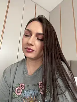 Snapshot of claraxjoyy chatting on March 2025 04:38:01 AM claraxjoyy online show from March 2025 04:38:01 AM