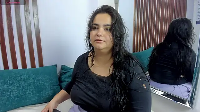 KRYSSTARITTER4 online show from February 2025 10:18:02 AM