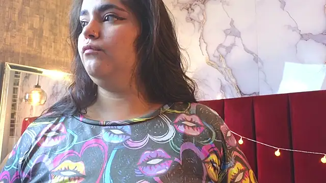 KRYSSTARITTER4 online show from October 2025 03:15:02 AM