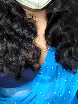 Snapshot of Rathi22 chatting on April 2026 10:46:01 AM Rathi22 online show from April 2026 10:46:01 AM