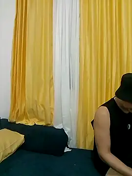 Snapshot of Lian_Noath chatting on January 2025 07:10:01 AM Lian Noath online show from January 2025 07:10:01 AM