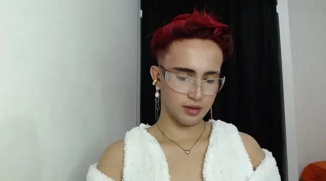 Snapshot of Lian_Noath chatting on February 2025 01:05:02 AM Lian Noath online show from February 2025 01:05:02 AM