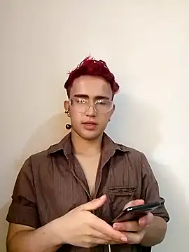 Snapshot of Lian_Noath chatting on February 2025 12:27:01 PM Lian Noath online show from February 2025 12:27:01 PM