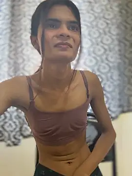 Snapshot of Enna_Zarza_ chatting on July 2026 06:40:02 AM Enna Zarza online show from July 2026 06:40:02 AM