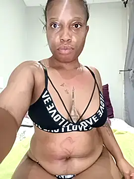 Thando04 online show from January 2025 09:45:01 PM