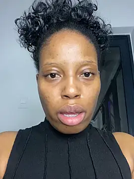 Thando04 online show from September 2025 11:16:01 PM