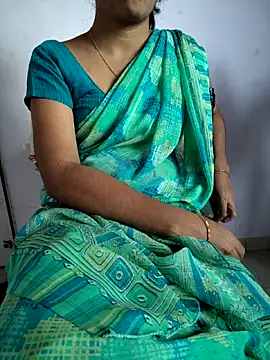 lovelygirl4567 online show from October 2025 06:37:01 AM