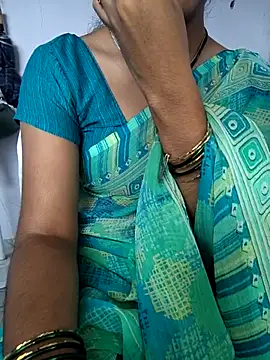 lovelygirl4567 online show from January 2026 06:16:01 AM