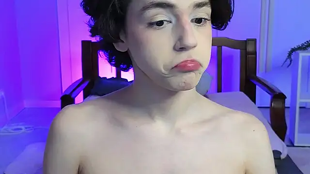 b0y fantasy online show from January 2025 06:40:02 PM