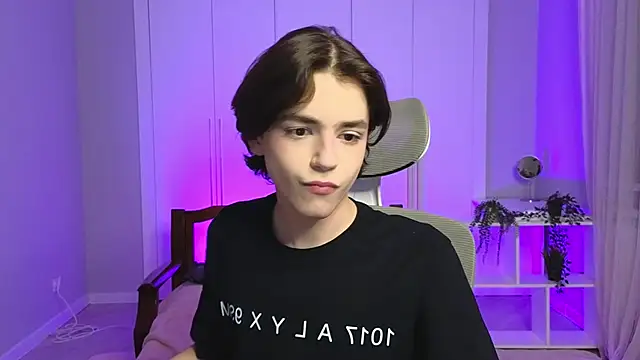 b0y fantasy online show from January 2025 07:07:01 PM