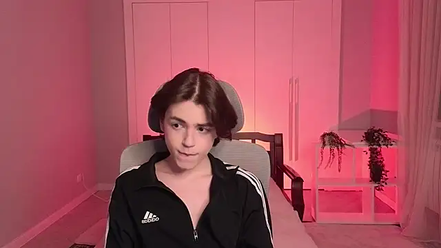 b0y fantasy online show from January 2025 06:03:01 PM