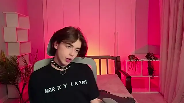 b0y fantasy online show from January 2025 07:43:01 PM