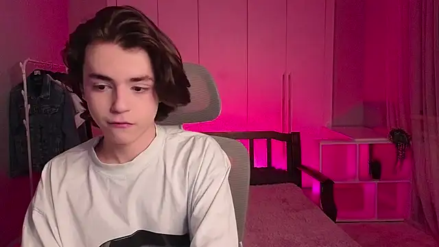 b0y fantasy online show from March 2025 03:40:01 PM