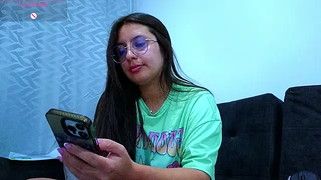 Snapshot of Gretta_Hot chatting on February 2025 12:04:02 AM Gretta Hot online show from February 2025 12:04:02 AM