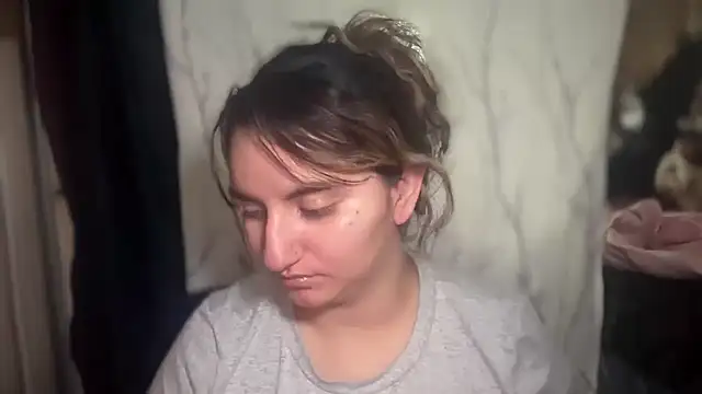 mamifresita online show from November 2025 09:17:01 PM