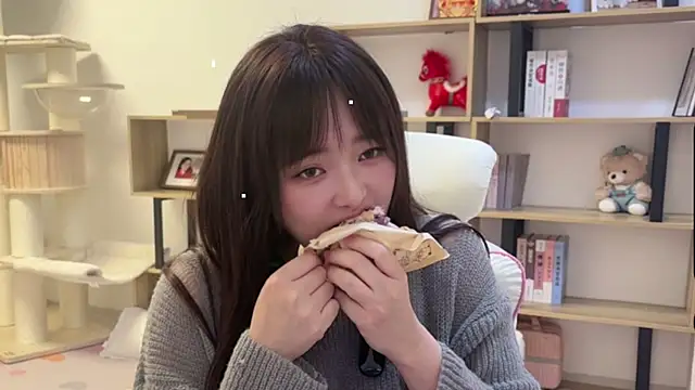 Chenjing0 online show from March 2026 12:54:01 PM