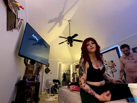 Snapshot of damselaintstressn chatting on November 2025 10:59:02 AM damselaintstressn online show from November 2025 10:59:02 AM