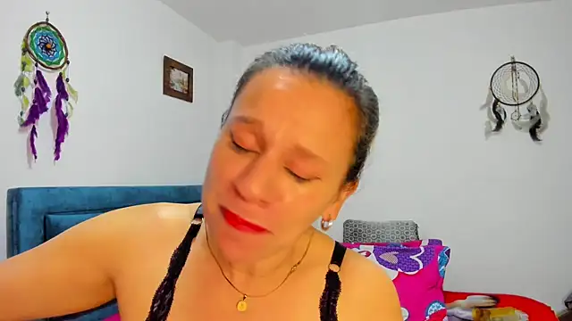 sofi saliva2511 online show from March 2025 12:40:02 AM