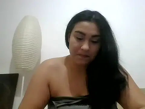 Snapshot of TheTopSecret chatting on February 2025 10:44:02 PM TheTopSecret online show from February 2025 10:44:02 PM