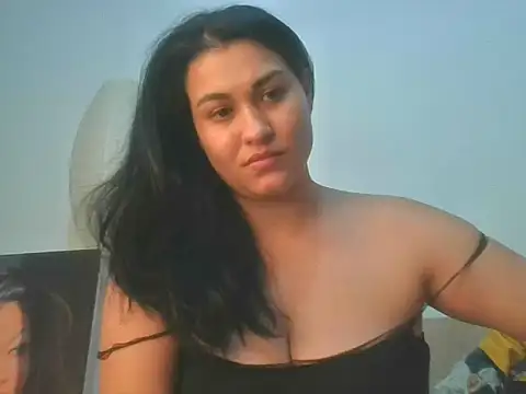 Snapshot of TheTopSecret chatting on February 2025 11:45:01 PM TheTopSecret online show from February 2025 11:45:01 PM