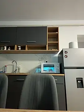 miaceleste online show from November 2025 08:33:02 PM