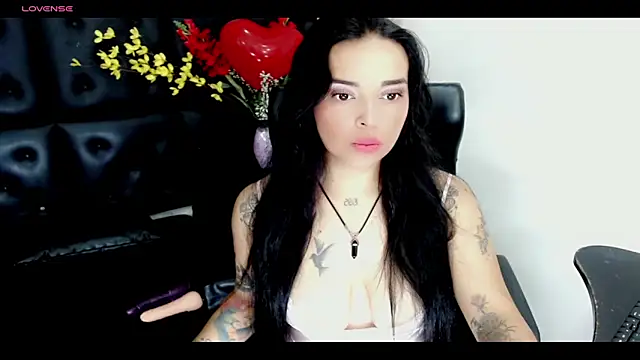 Carolaine01 online show from February 2025 10:03:01 PM