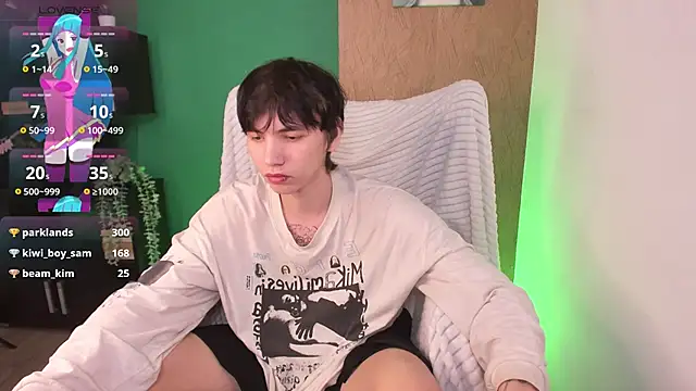 Snapshot of Tayller_Jonson chatting on February 2025 01:10:01 PM Tayller Jonson online show from February 2025 01:10:01 PM