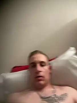 Snapshot of Golden_Alex chatting on November 2025 07:35:01 PM Golden Alex online show from November 2025 07:35:01 PM