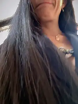 BELLA--26 online show from October 2025 03:11:02 PM