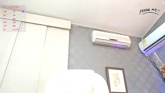 Snapshot of harper_ziu chatting on January 2025 07:59:02 PM harper ziu online show from January 2025 07:59:02 PM