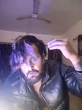 Snapshot of MAGNETICDADDY8 chatting on January 2025 07:50:02 PM MAGNETICDADDY8 online show from January 2025 07:50:02 PM