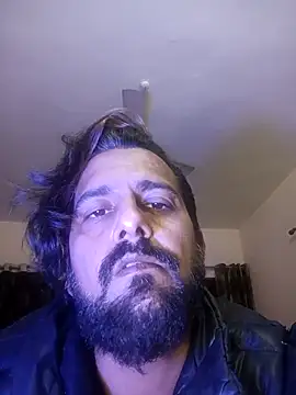 Snapshot of MAGNETICDADDY8 chatting on January 2025 10:51:01 PM MAGNETICDADDY8 online show from January 2025 10:51:01 PM