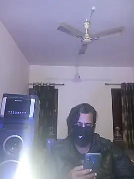 Snapshot of MAGNETICDADDY8 chatting on January 2025 12:42:01 AM MAGNETICDADDY8 online show from January 2025 12:42:01 AM