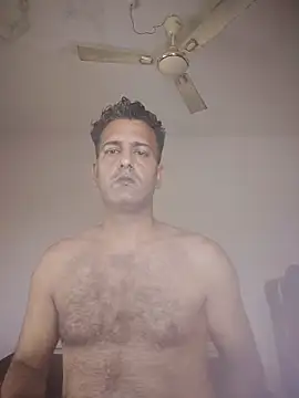 Snapshot of MAGNETICDADDY8 chatting on October 2025 03:47:02 AM MAGNETICDADDY8 online show from October 2025 03:47:02 AM