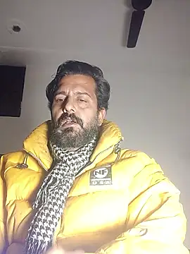 MAGNETICDADDY8 online show from January 2026 10:22:02 PM