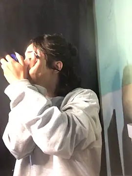 Snapshot of NickiYoung chatting on January 2025 05:58:01 AM NickiYoung online show from January 2025 05:58:01 AM