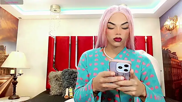 Snapshot of Diva_Smith02 chatting on February 2025 12:03:02 PM Diva Smith02 online show from February 2025 12:03:02 PM