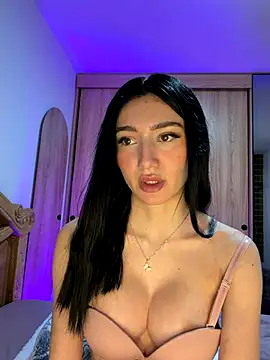 Maddy Jones online show from November 2025 02:36:01 AM