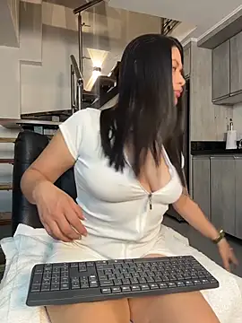 squirtqueentati online show from June 2026 05:36:02 AM