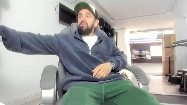 ragnar881547 online show from January 2025 03:07:02 PM