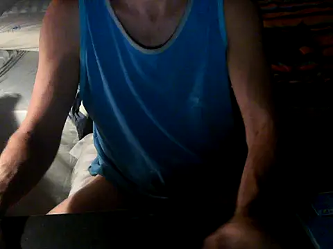 Snapshot of GoloZeusMax chatting on October 2025 06:11:02 AM GoloZeusMax online show from October 2025 06:11:02 AM