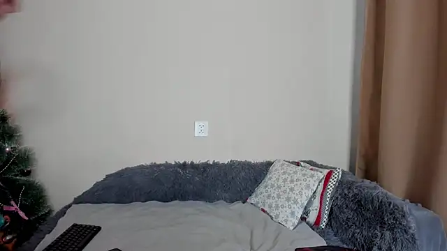 KristineEsme online show from January 2025 05:21:02 AM